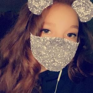 Meet your Posher, Yasmine